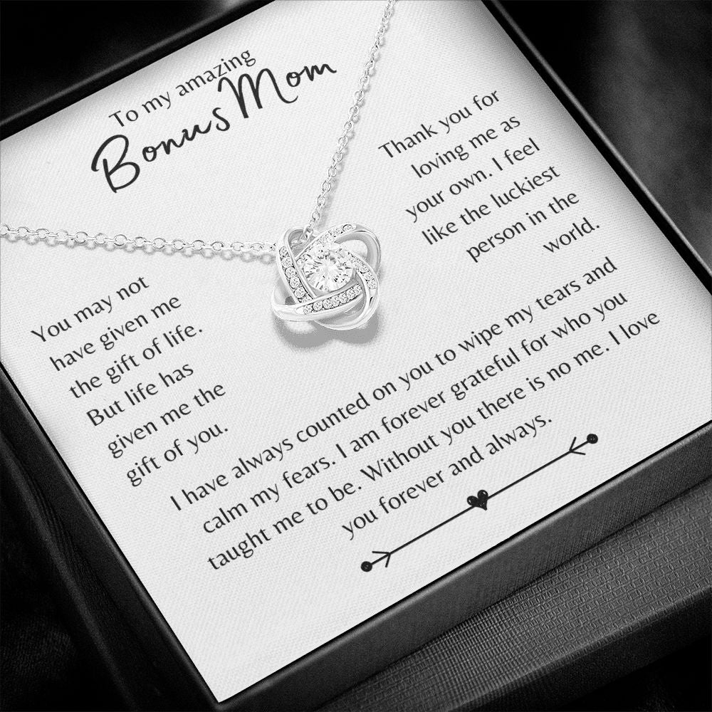 Bonus Mom Love knot Necklace