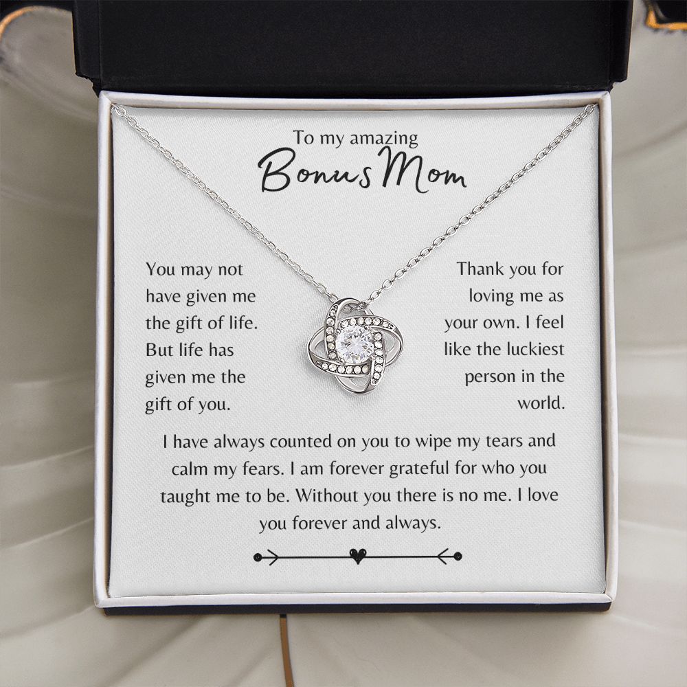 Bonus Mom Love knot Necklace